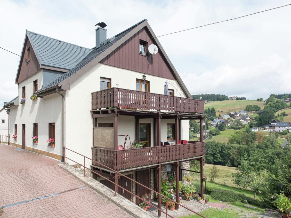 Cozy Apartment In Ore Mountains With Balcony Breitenbrunn  Quarto foto